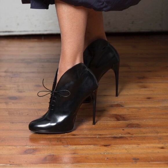 Gucci Shoes - Gucci booties  